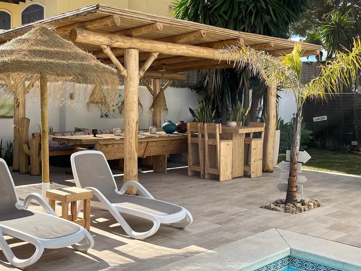 Casa Holandaluzas Marbella Near Beach, With Salt Water Pool And Private Parking 0*,  Spanje
