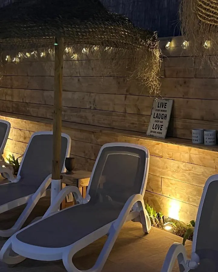 Casa Holandaluzas Marbella Near Beach, With Salt Water Pool And Private Parking 0*,  Spanje